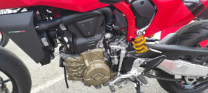 Okruhové testování Hypermotard 698 Mono